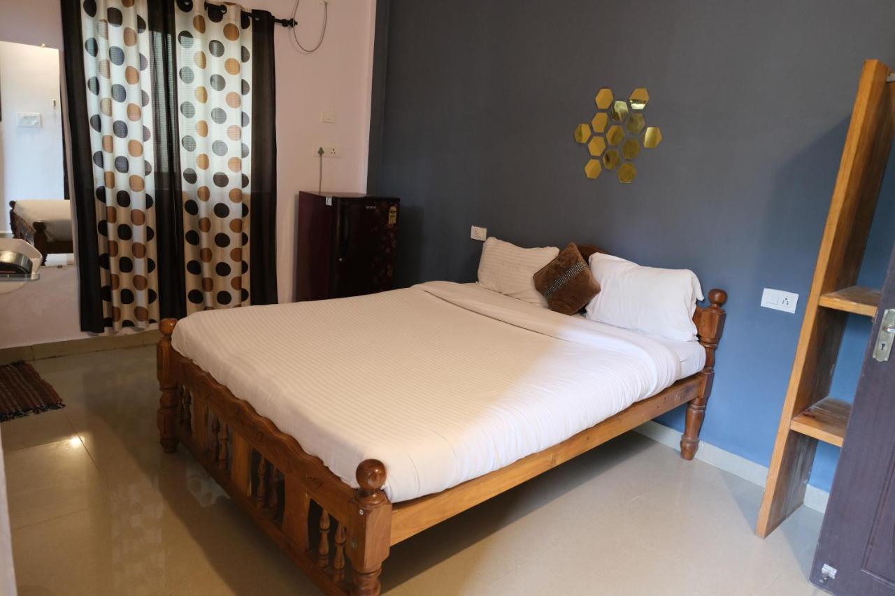 Candolim Glitter Sand المظهر الخارجي الصورة